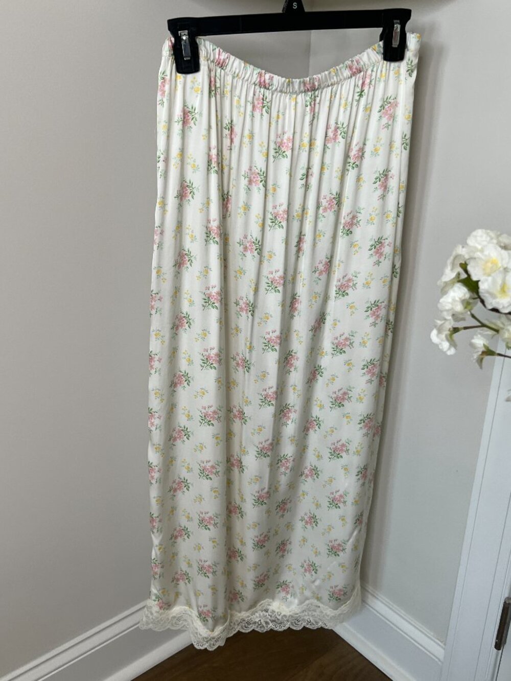 Aerie Slip Skirt Size S NWT - Picture 4 of 7